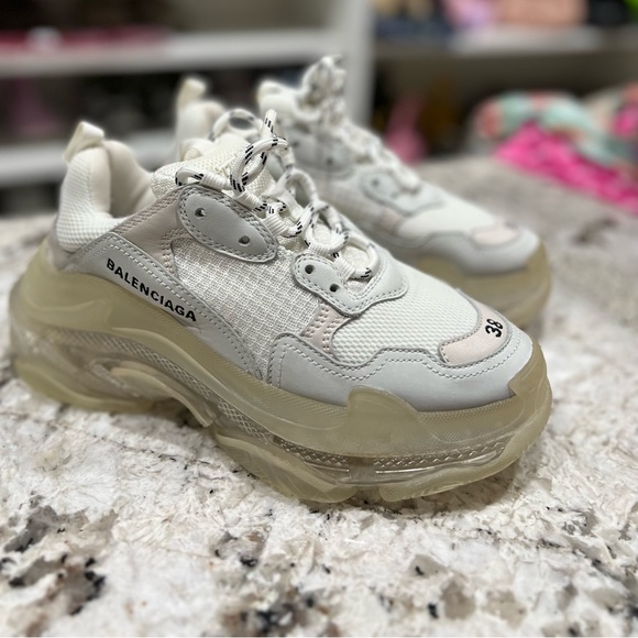 Balenciaga shoes - Picture 1 of 2